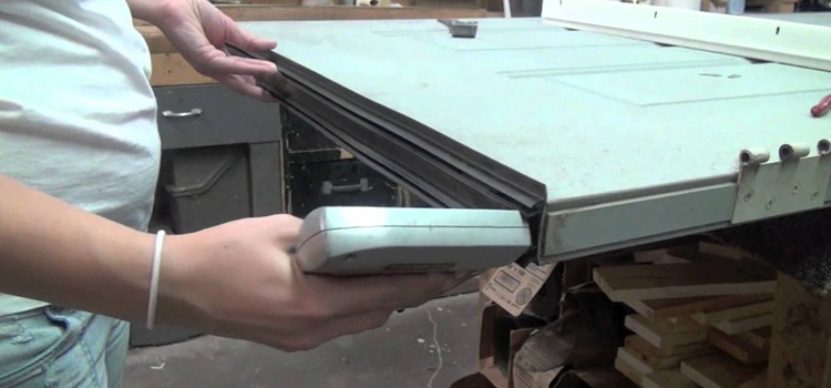 damaged steel door repair San Fernando